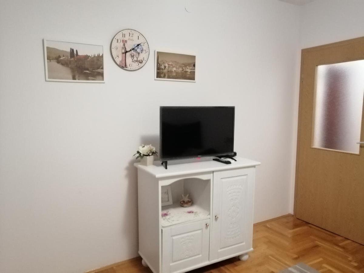 Apartament Apartman Biser Trebinje Zewnętrze zdjęcie